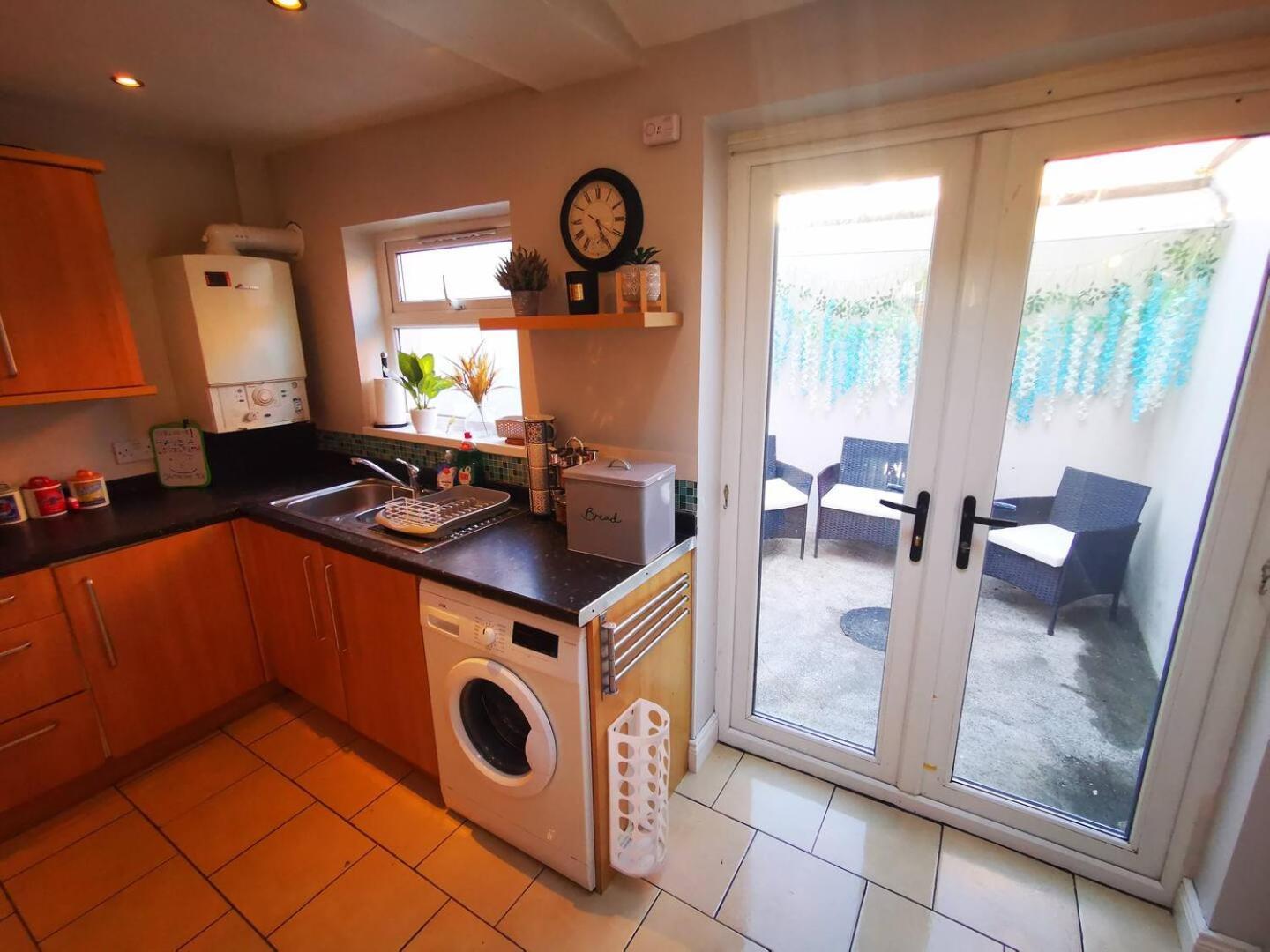Вилла 2Br Cozy Duplex Белфаст Экстерьер фото
