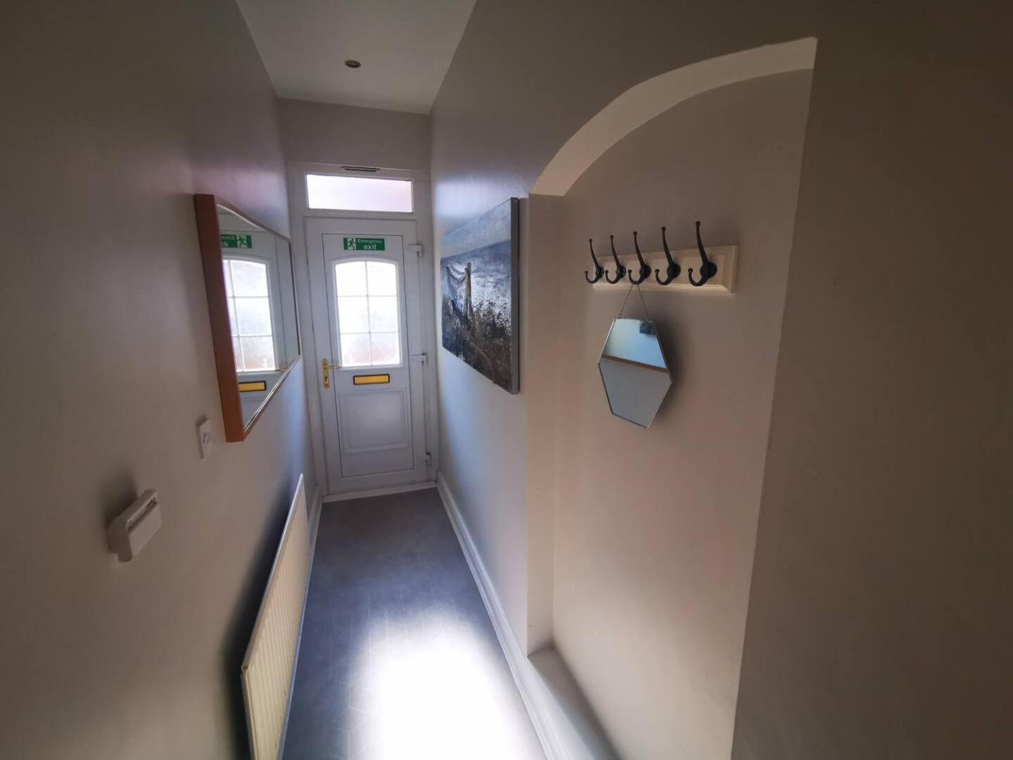 Вилла 2Br Cozy Duplex Белфаст Экстерьер фото