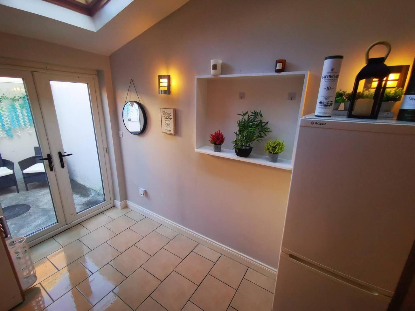 Вилла 2Br Cozy Duplex Белфаст Экстерьер фото